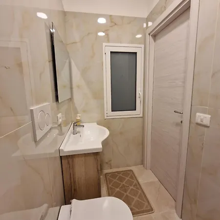 بيت للعطل House In The Castle Via Gramignani N 35 كاتانيا